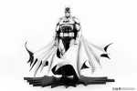 figurine-dc-heroes-batman-noir-blanc