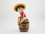 reveil-lumineux-luffy-sur-tonneau