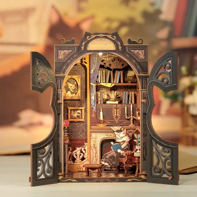 book-nook-etude-du-comte-chat-decor-miniature