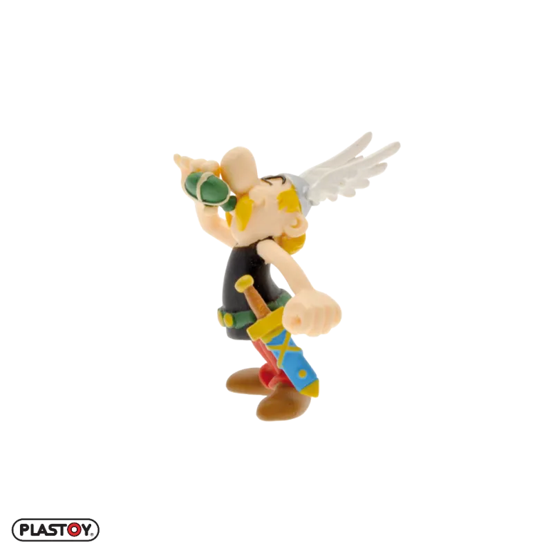 figurine-asterix-buvant-la-potion-magique