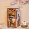 book-nook-sous-le-cerisier-en-fleurs-decor-miniature