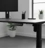 bureau-gaming-assis-debout