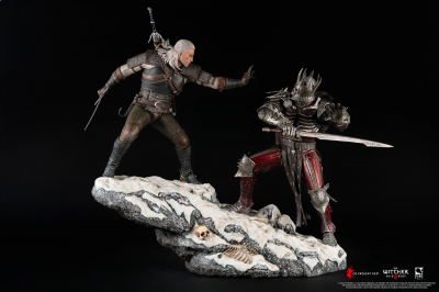 FIGURINE THE WITCHER - GERALT VS EREDIN